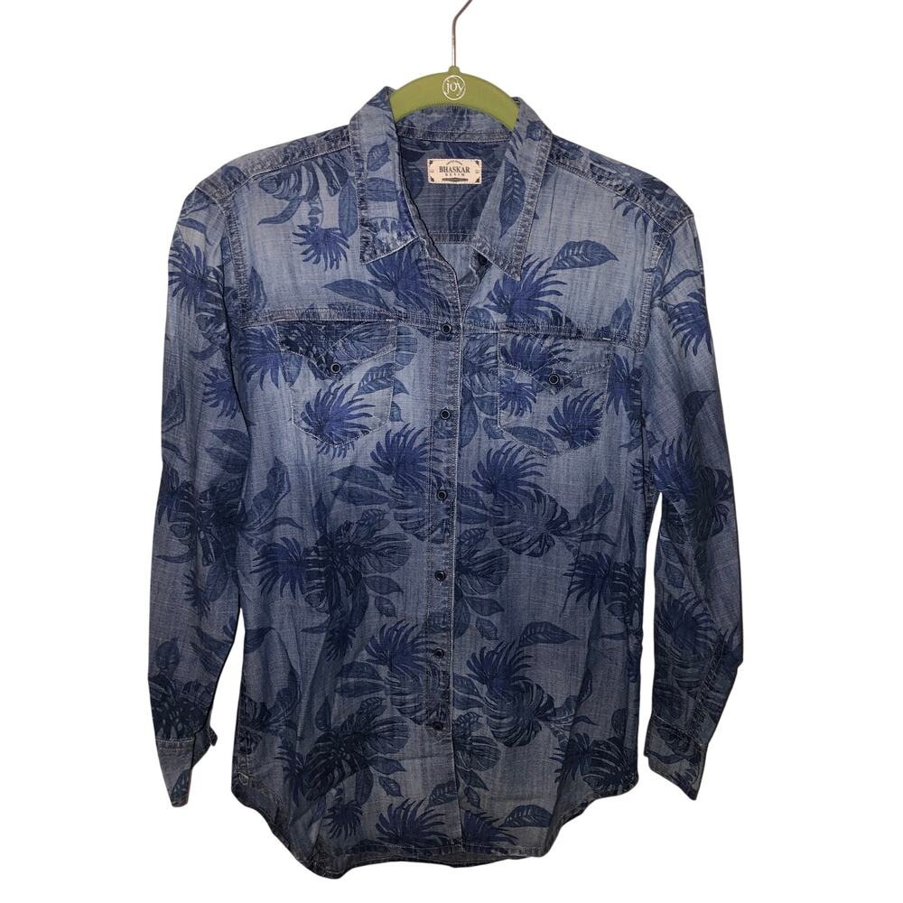 Chambray Top Size M Palm Print Blue Long Sleeve Button Front Collard Bhaskar